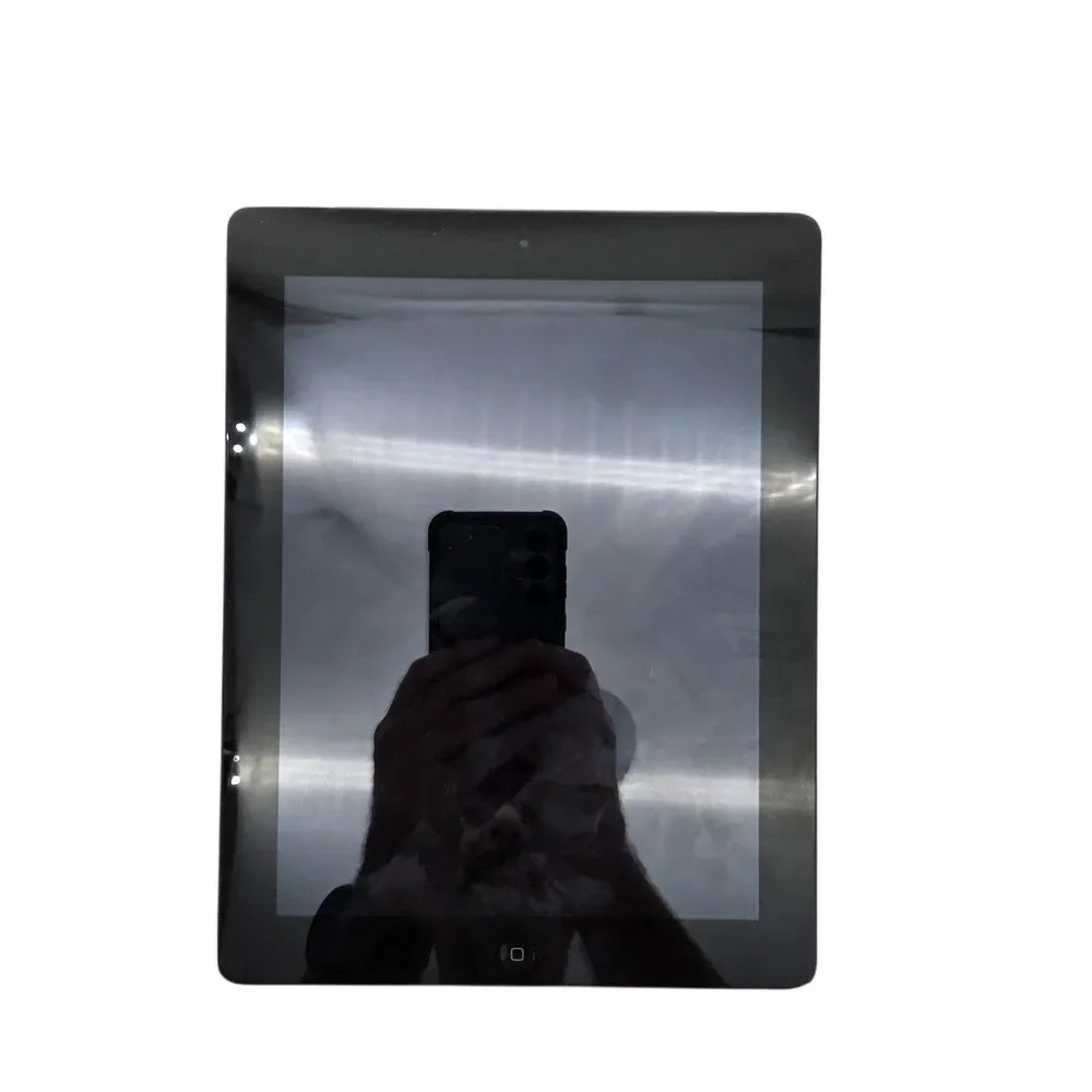 Apple iPad 2nd Gen A1396 16GB Black Wi-Fi + 3G UNTESTED For Parts or Repair
